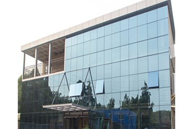 集裝箱做的辦公樓，辦公環(huán)境美美的！